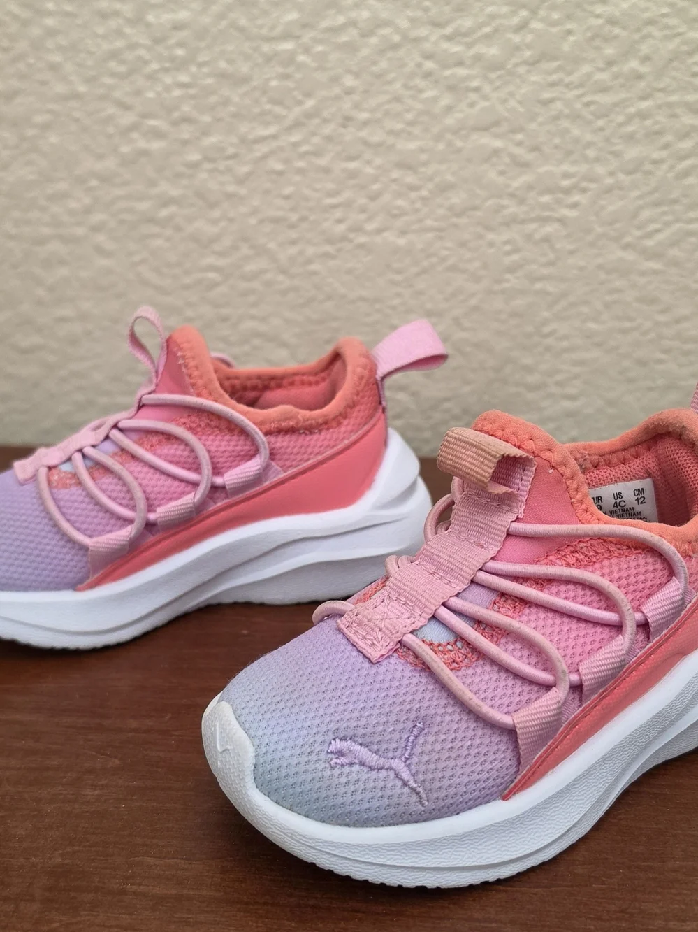 PUMA Kids Purple To Pink  Gradient Athletic Sneakers